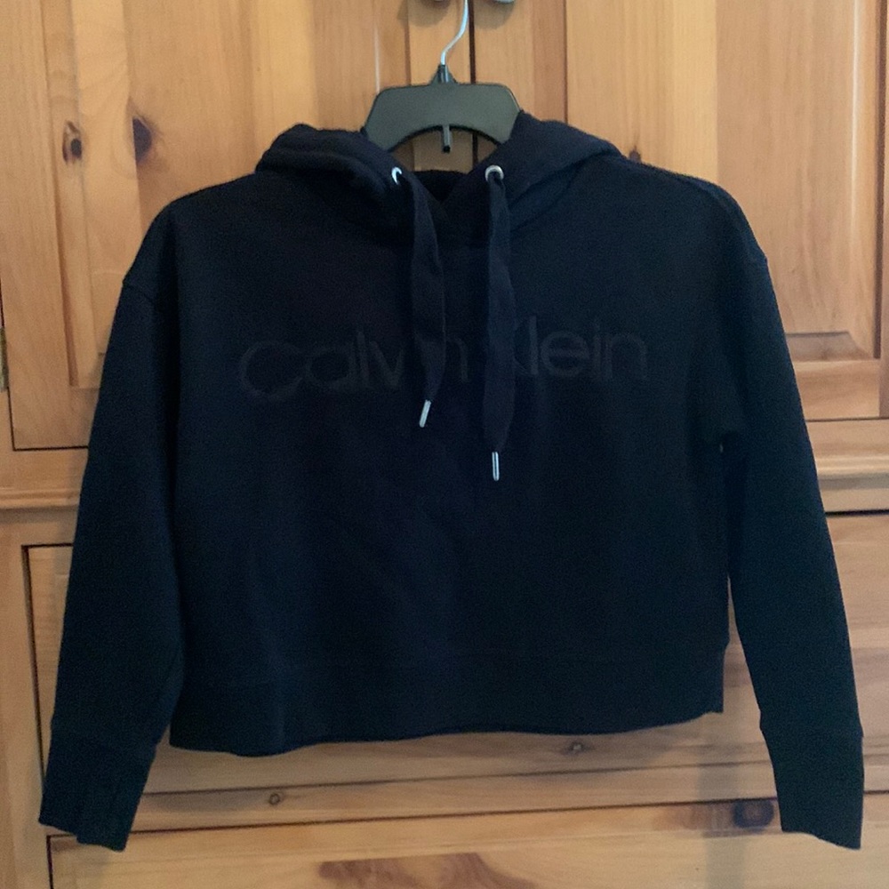 Calvin Klein Performance Cropped Pullover Hooded Sweatshirt • Size Small